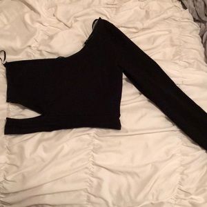 One shoulder crop top